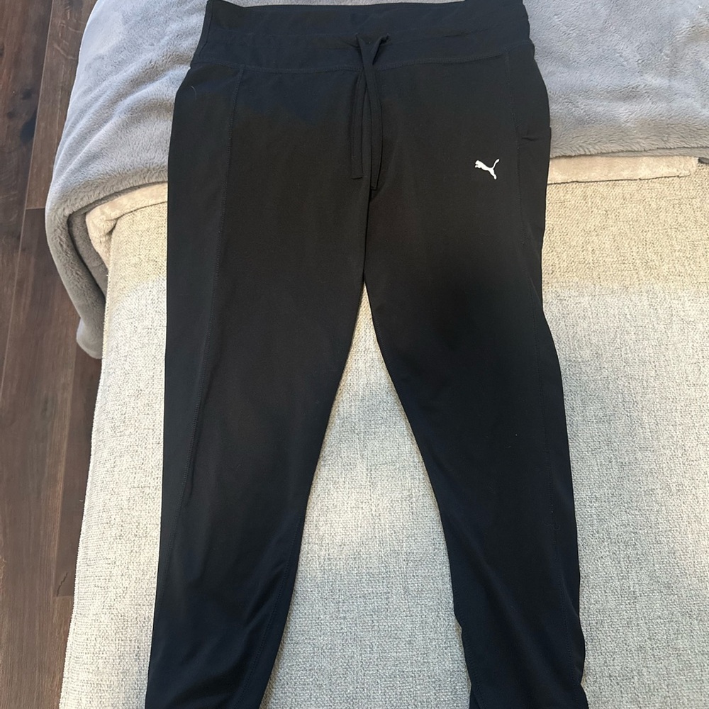 Puma Women Black Jogger Pants - XL
